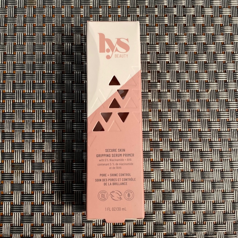 NIB Lys Beauty Secure Skin Gripping Serum Primer